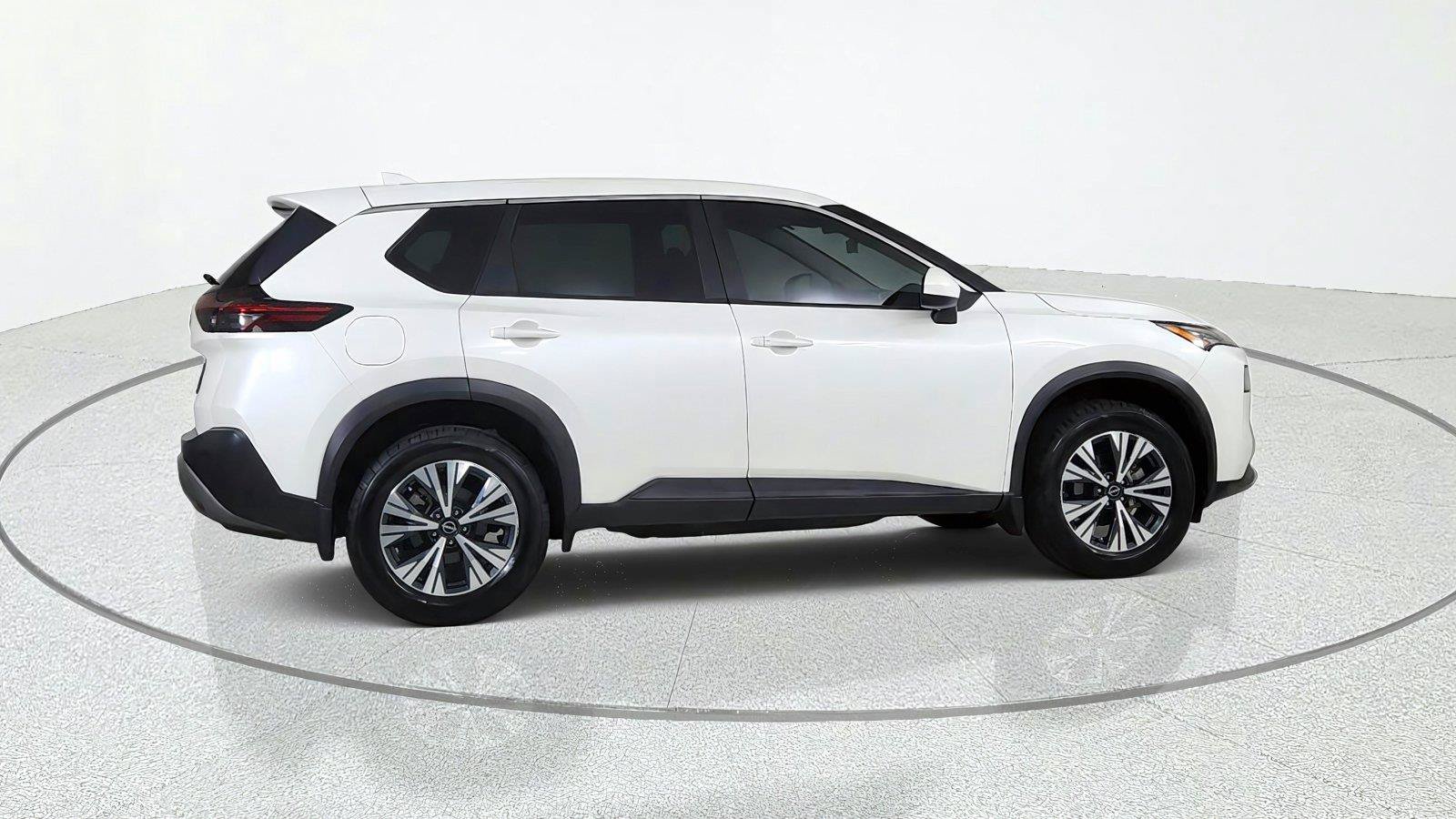 Certified 2023 Nissan Rogue SV FWD image 7