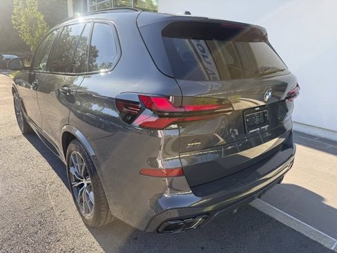 New 2026 BMW X5 M60i w/ Climate Comfort Package image 9