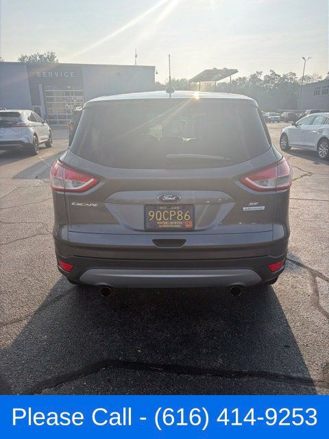 Used 2013 Ford Escape SE FWD image 9