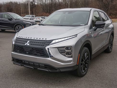 New 2026 Mitsubishi Eclipse Cross LE image 5