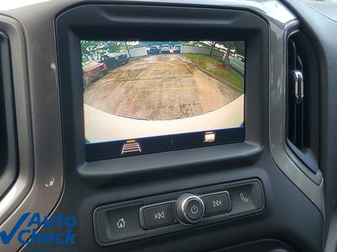 Certified 2021 Chevrolet Silverado 1500 Custom RWD image 23
