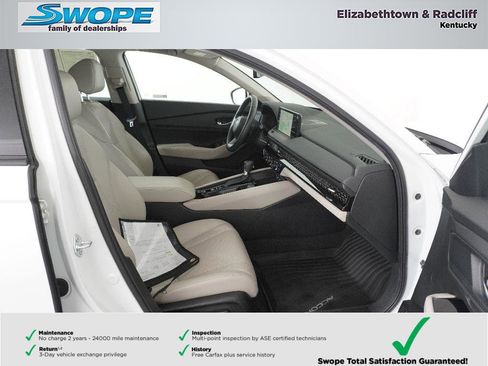 Used 2024 Honda Accord Touring image 10