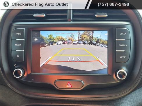Used 2024 Kia Soul LX w/ Option Group 015 FWD image 14