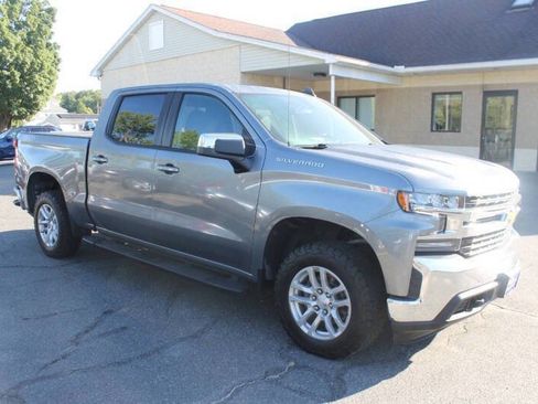 Used 2022 Chevrolet Silverado 1500 LT image 6