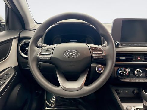 Used 2023 Hyundai Kona SEL image 12