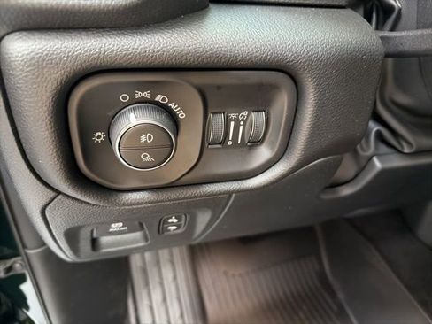 New 2026 RAM 1500 4x4 Crew Cab image 22