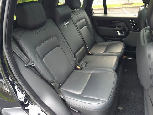 Used 2020 Land Rover Range Rover image 18