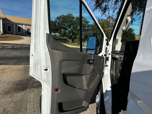 New 2025 Ford Transit 350 148 High Roof image 24