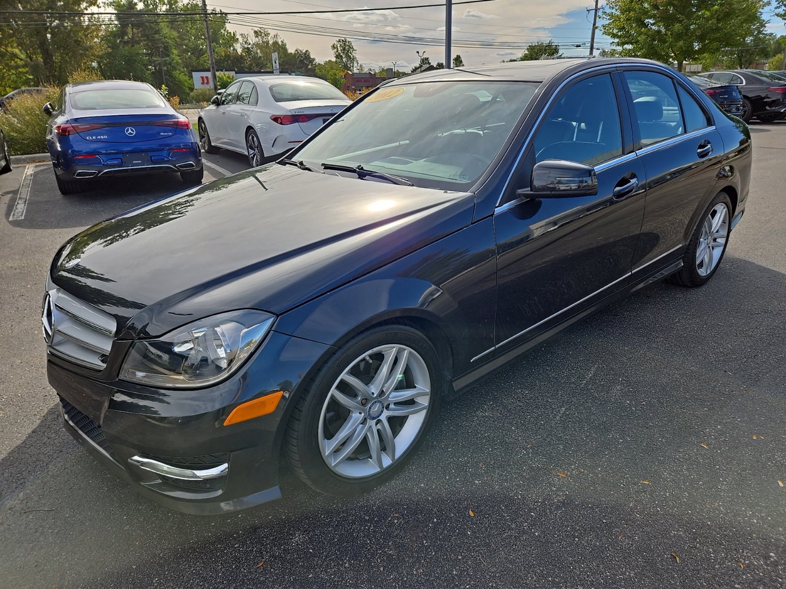 Used 2012 Mercedes-Benz C 300 4MATIC Sedan image 1