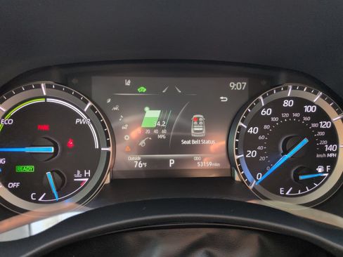 Used 2022 Toyota Highlander XLE FWD image 15