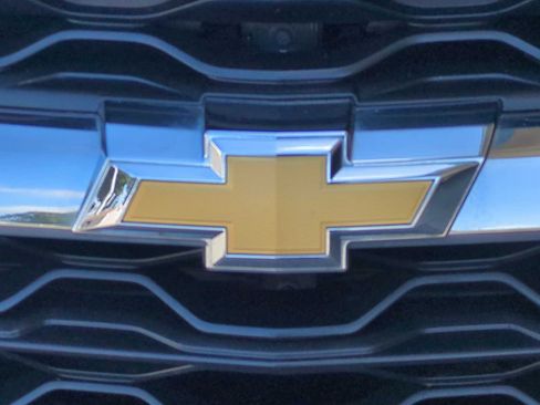 Used 2025 Chevrolet Blazer LT FWD image 8