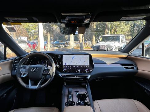 Used 2024 Lexus RX 350 Premium Plus image 35