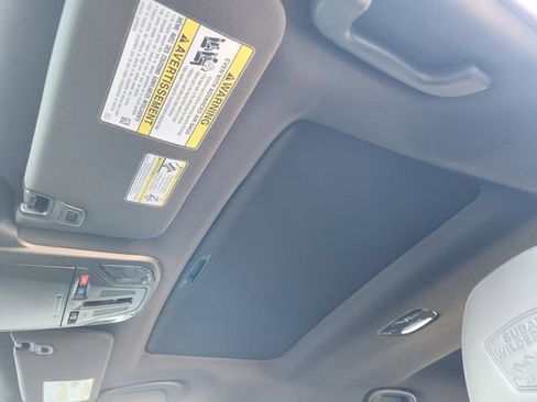 Used 2022 Subaru Outback Wilderness image 21