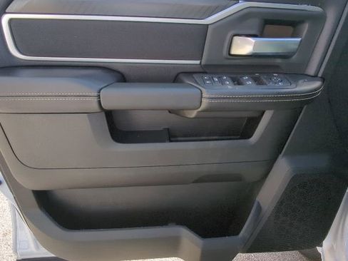 New 2026 RAM 3500 Big Horn AWD/4WD image 11