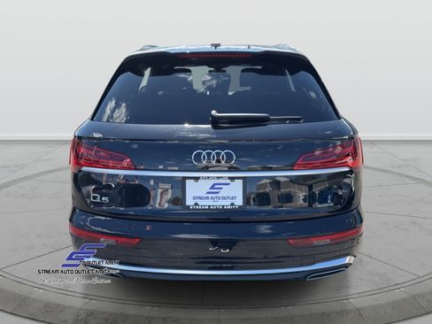 Used 2025 Audi Q5 2.0T Premium image 9