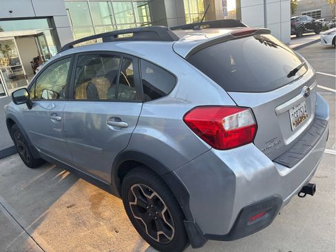 Used 2014 Subaru Crosstrek 2.0i Limited AWD/4WD image 3