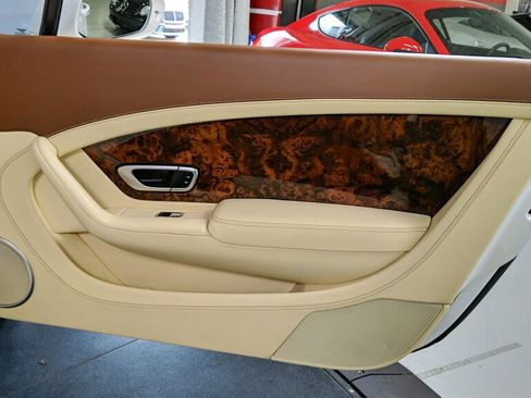 Used 2012 Bentley Continental GT AWD/4WD image 22