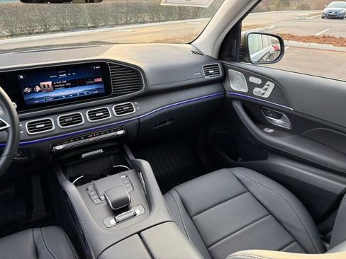 Certified 2026 Mercedes-Benz GLS 450 4MATIC image 14
