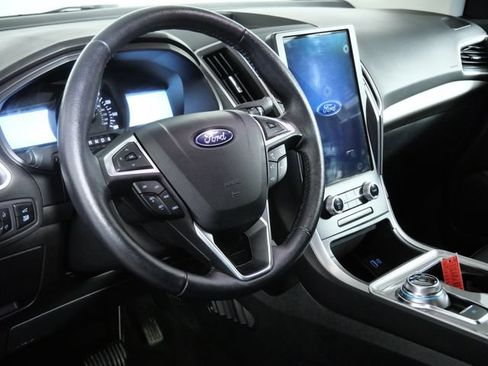 Certified 2023 Ford Edge SEL w/ Convenience Package AWD/4WD image 17