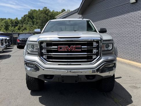 Used 2018 GMC Sierra 1500 SLT AWD/4WD image 2