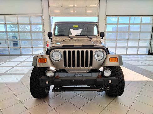 Used 2003 Jeep Wrangler X AWD/4WD image 8