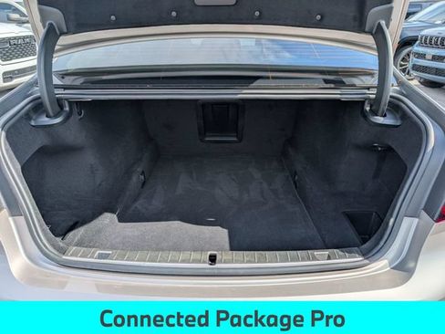 Used 2021 BMW 750i xDrive w/ Executive Package AWD/4WD image 28