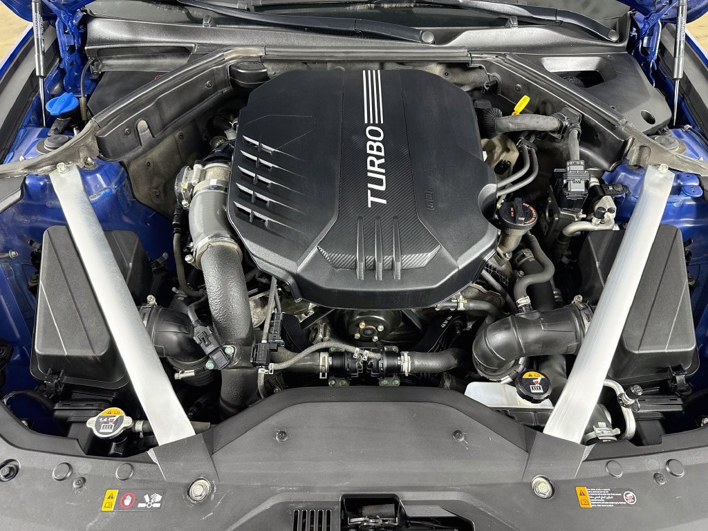 Used 2022 Genesis G70 3.3T RWD image 29