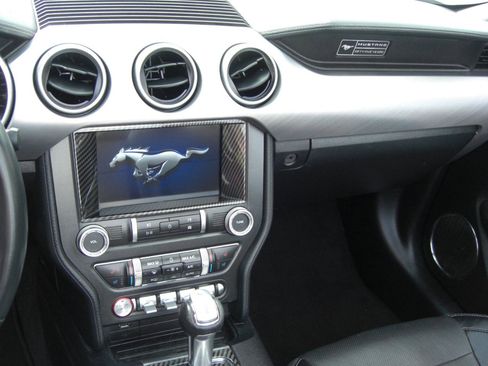 Used 2020 Ford Mustang Premium image 8