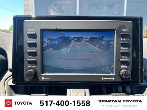Used 2021 Toyota RAV4 XLE w/ Convenience Package image 24