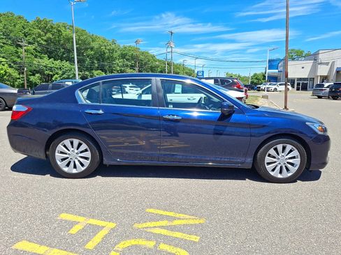 Used 2015 Honda Accord EX image 7