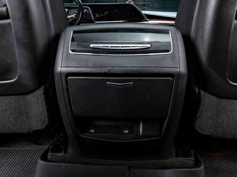 Used 2023 Cadillac Escalade Premium Luxury RWD image 24
