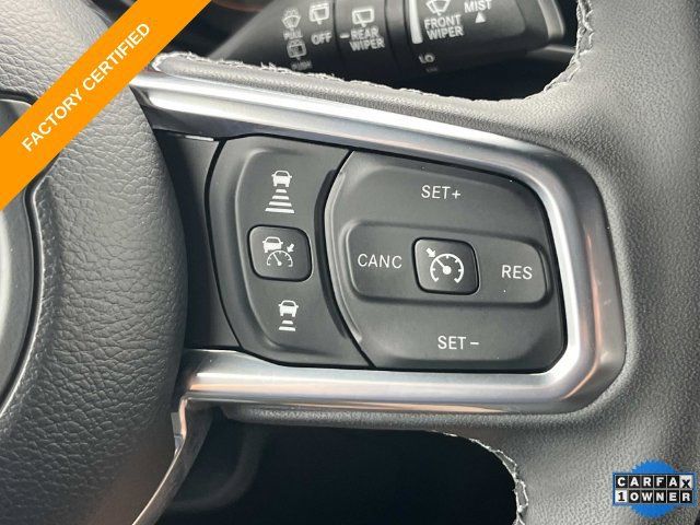 Used 2026 Jeep Wrangler Unlimited Sahara AWD/4WD image 29