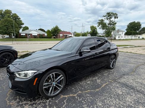 Used 2018 BMW 340i xDrive Sedan AWD/4WD image 4