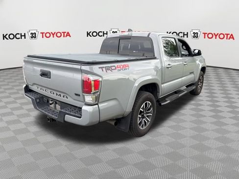 Used 2020 Toyota Tacoma TRD Sport AWD/4WD image 8