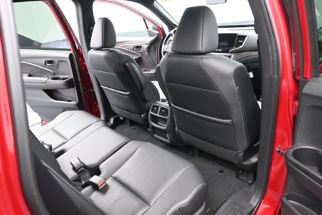Used 2023 Honda Passport EX-L image 17