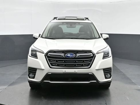 Used 2022 Subaru Forester Limited image 2