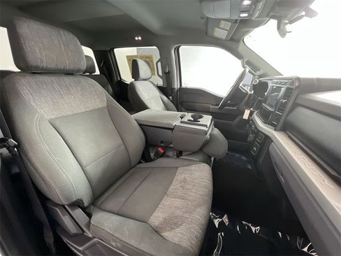 Used 2024 Ford F250 XLT image 25