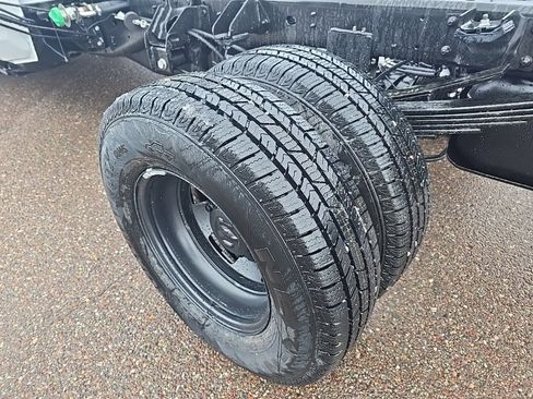 New 2026 RAM 3500 Tradesman image 17
