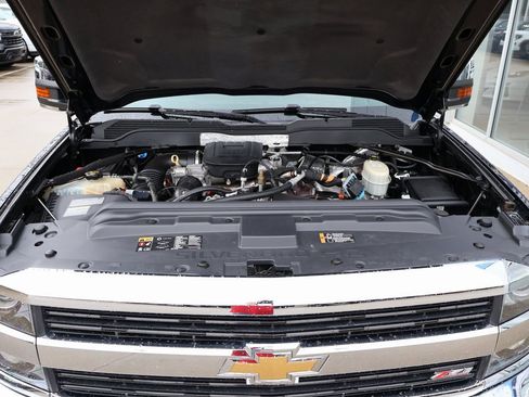 Used 2016 Chevrolet Silverado 3500 LTZ image 42
