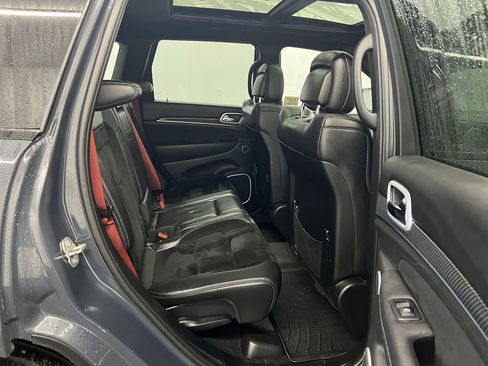 Used 2018 Jeep Grand Cherokee SRT w/ Trailer Tow Group IV image 26
