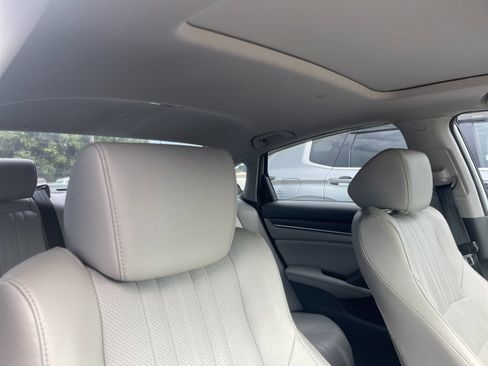 Used 2020 Honda Accord EX-L image 17
