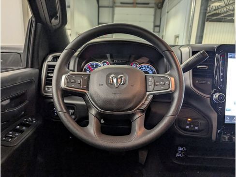 New 2026 RAM 2500 Tradesman AWD/4WD image 9