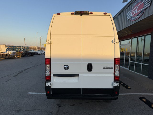 Used 2025 RAM ProMaster 3500 FWD image 11