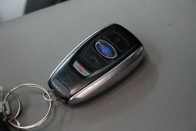 Used 2022 Subaru Outback Limited AWD/4WD image 41