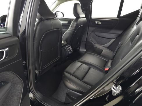 Certified 2024 Volvo XC40 B5 Core AWD/4WD image 29