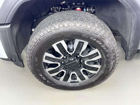 New 2026 GMC Sierra 3500 Denali Ultimate AWD/4WD image 26
