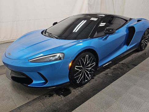 Used 2022 McLaren GT image 1