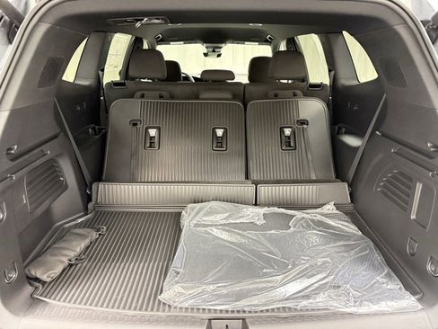 New 2026 GMC Acadia Elevation w/ LPO, Floor Liner Package image 6