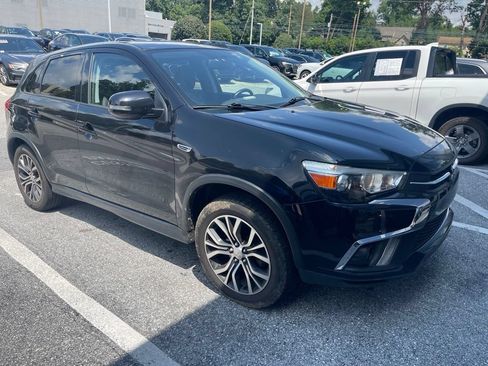 Used 2018 Mitsubishi Outlander Sport SE AWD/4WD image 1