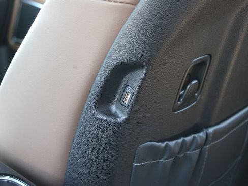 Used 2022 Kia Telluride SX w/ SX Prestige Package AWD/4WD image 46